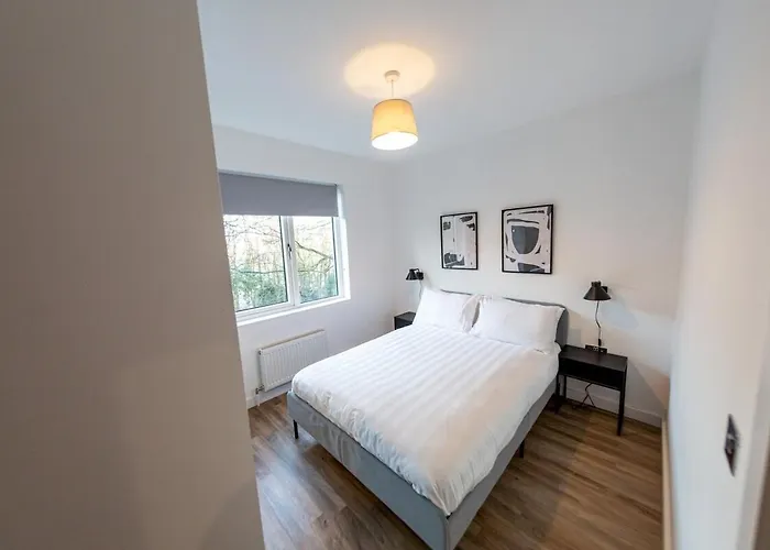 Oakhill Apartment